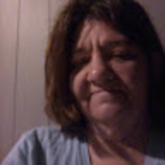 Meet your Posher, Michelle - Picture 1 of 1